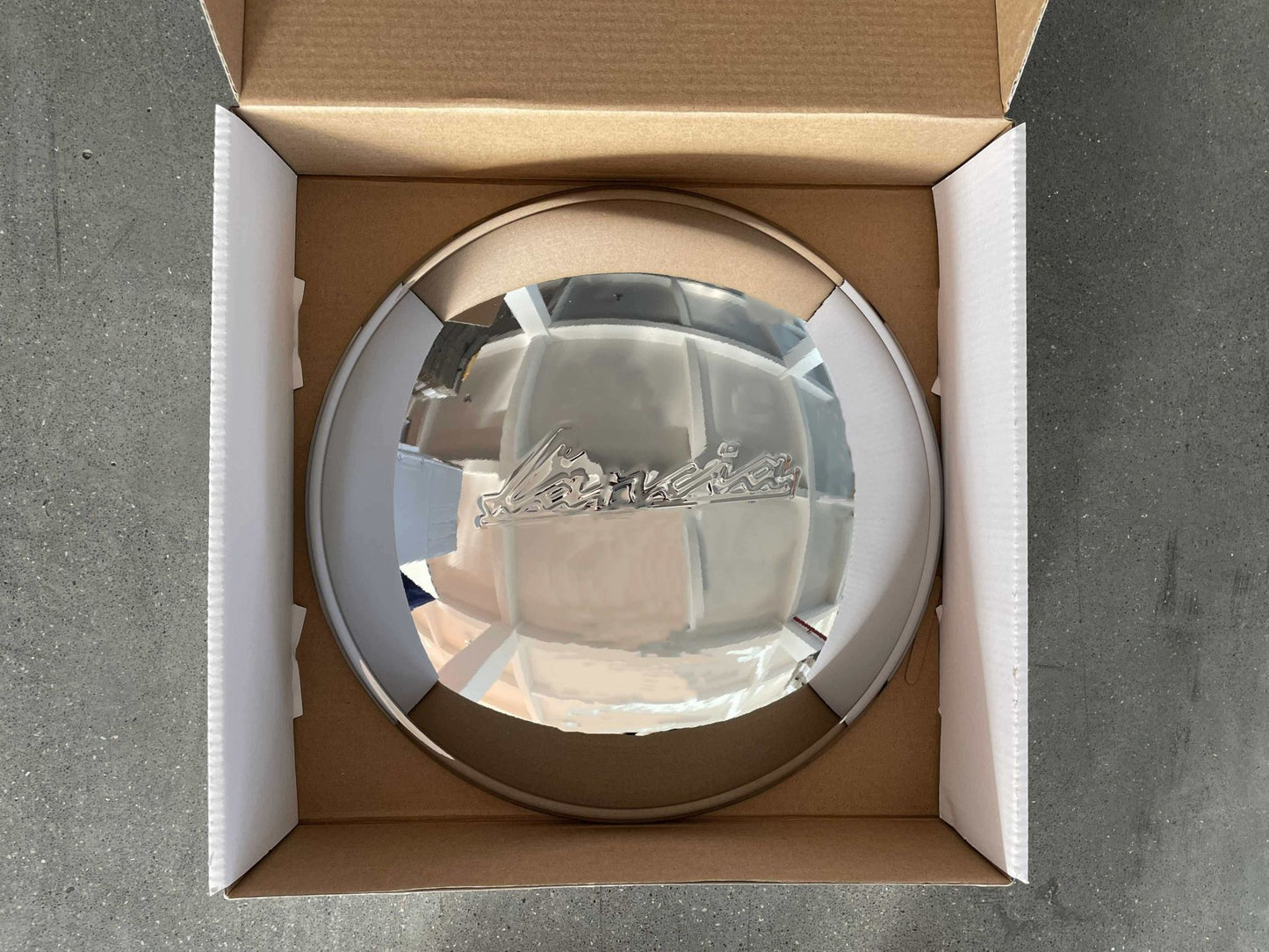 CENTER COVER FOR LANCIA AURELIA